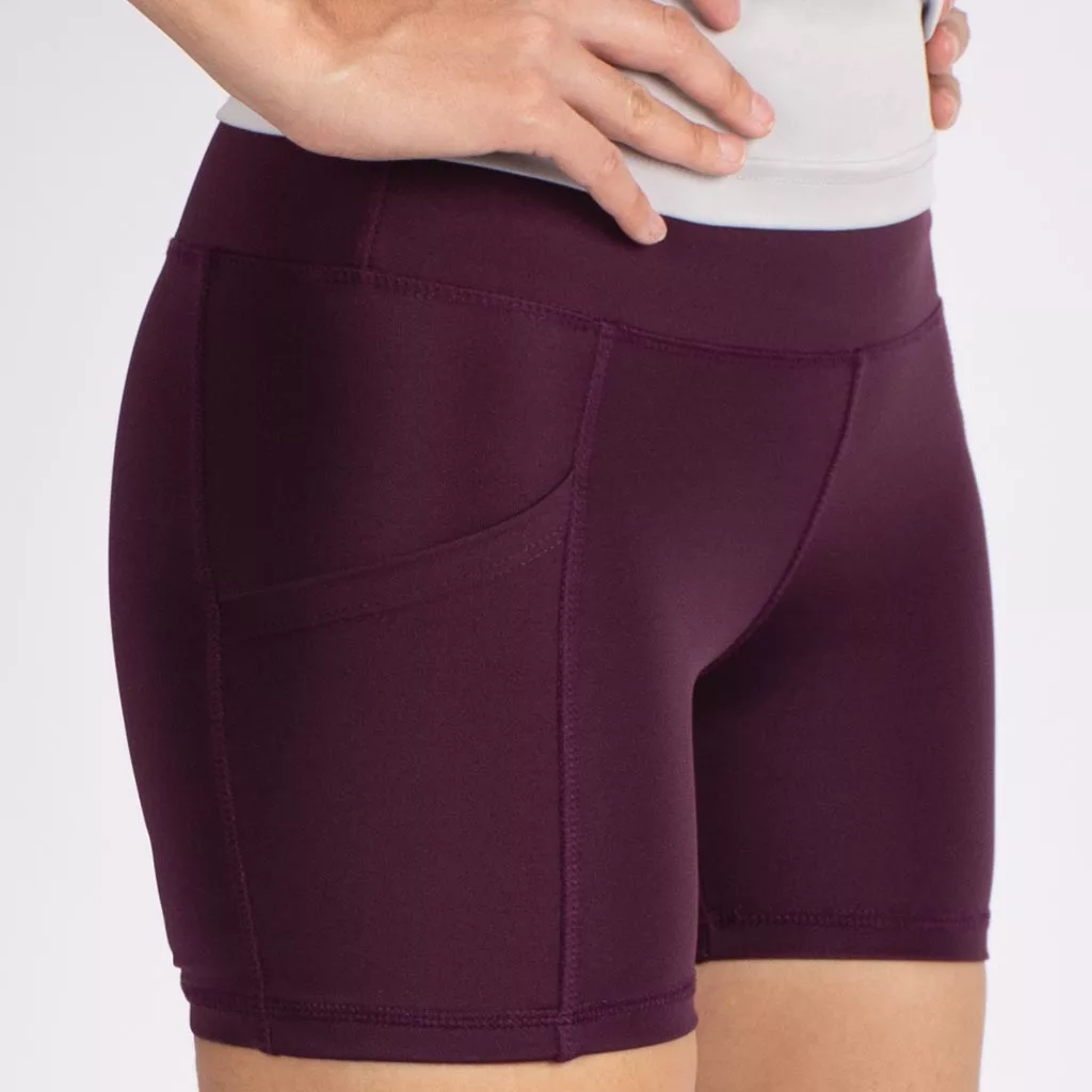 شلوارک کوتاه اسلیم افکت بادمجانی جیبدار - Agi Slim Effect Shorts Murdum