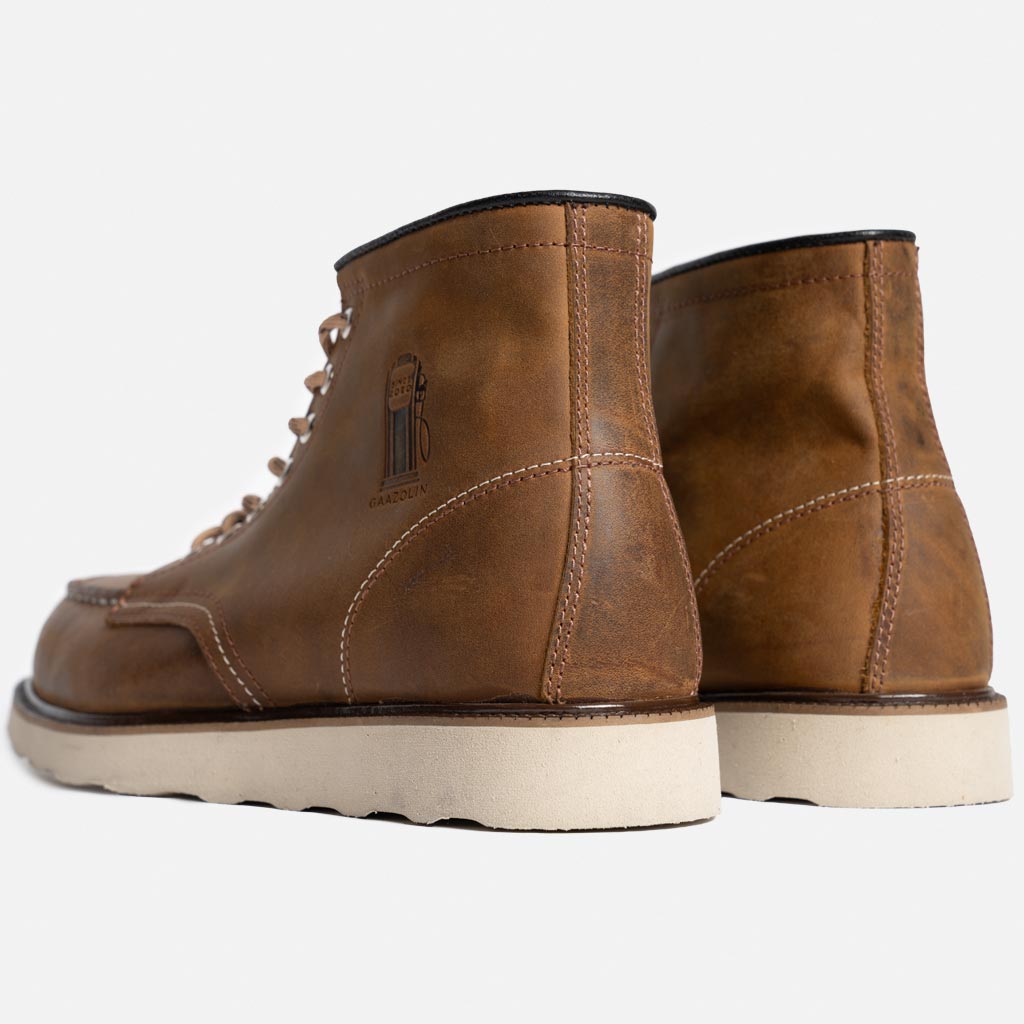 بوت مردانه برند گازولین مدل گاراژ کلاسیک گردویی کریزی بوت مردانه برند گازولین مدل گاراژ کلاسیک گردویی کریزی