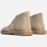 سافاری خاکی چرک جیر دور قرمز